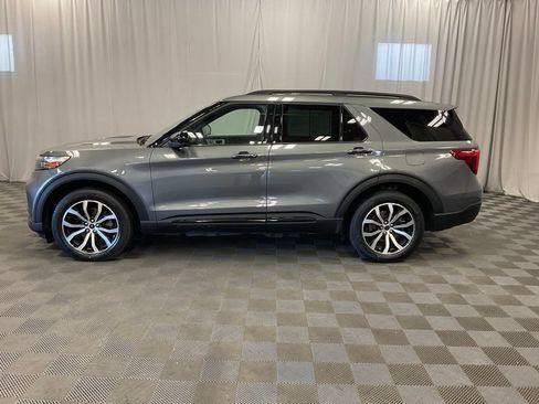 Used 2022 Ford Explorer ST-Line w/ Class IV Trailer Tow Package AWD/4WD image 5