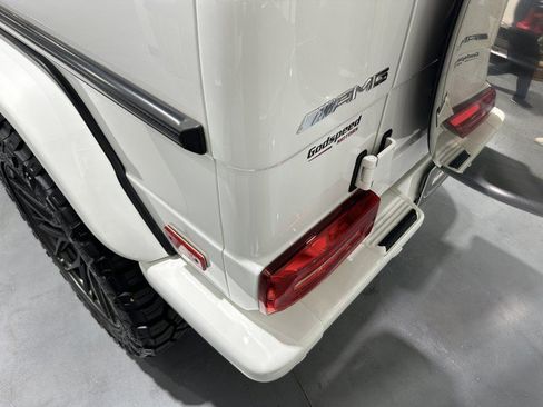 Used 2017 Mercedes-Benz G 63 AMG 4MATIC image 31