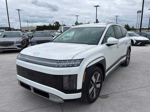 New 2026 Hyundai Ioniq 9 SEL image 1