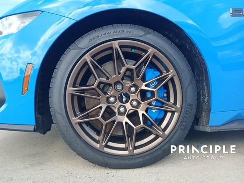 Used 2024 Ford Mustang GT Premium w/ GT Performance Package RWD image 6