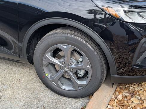 New 2026 Ford Escape ST-Line FWD image 3
