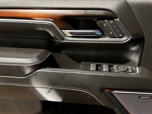 Used 2024 GMC Sierra 2500 Denali w/ Denali Reserve Package image 26