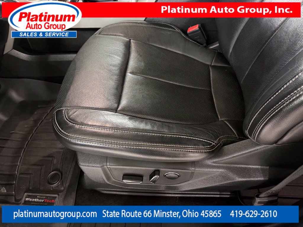 Used 2018 Ford F150 Lariat w/ Equipment Group 502A Luxury AWD/4WD image 12