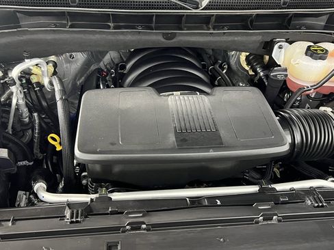 Used 2025 GMC Yukon Denali image 35