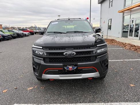 Certified 2023 Ford Expedition Timberline image 3