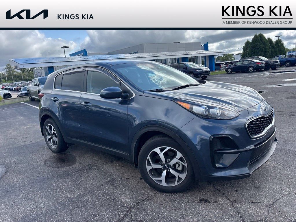 Used 2021 Kia Sportage LX FWD image 2