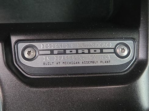 Certified 2023 Ford Bronco Wildtrak image 18