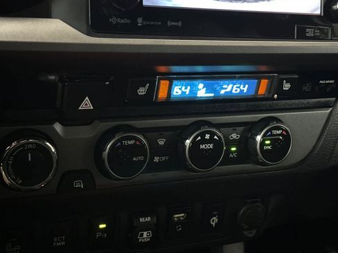 Used 2018 Toyota Tacoma TRD Pro image 21