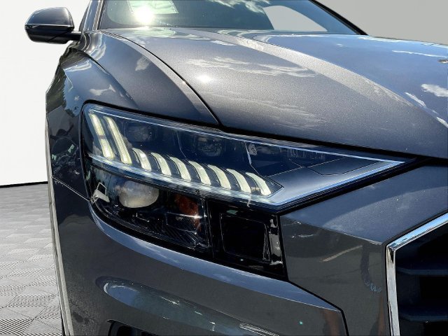 Used 2020 Audi Q8 Prestige w/ Prestige Package AWD/4WD image 33