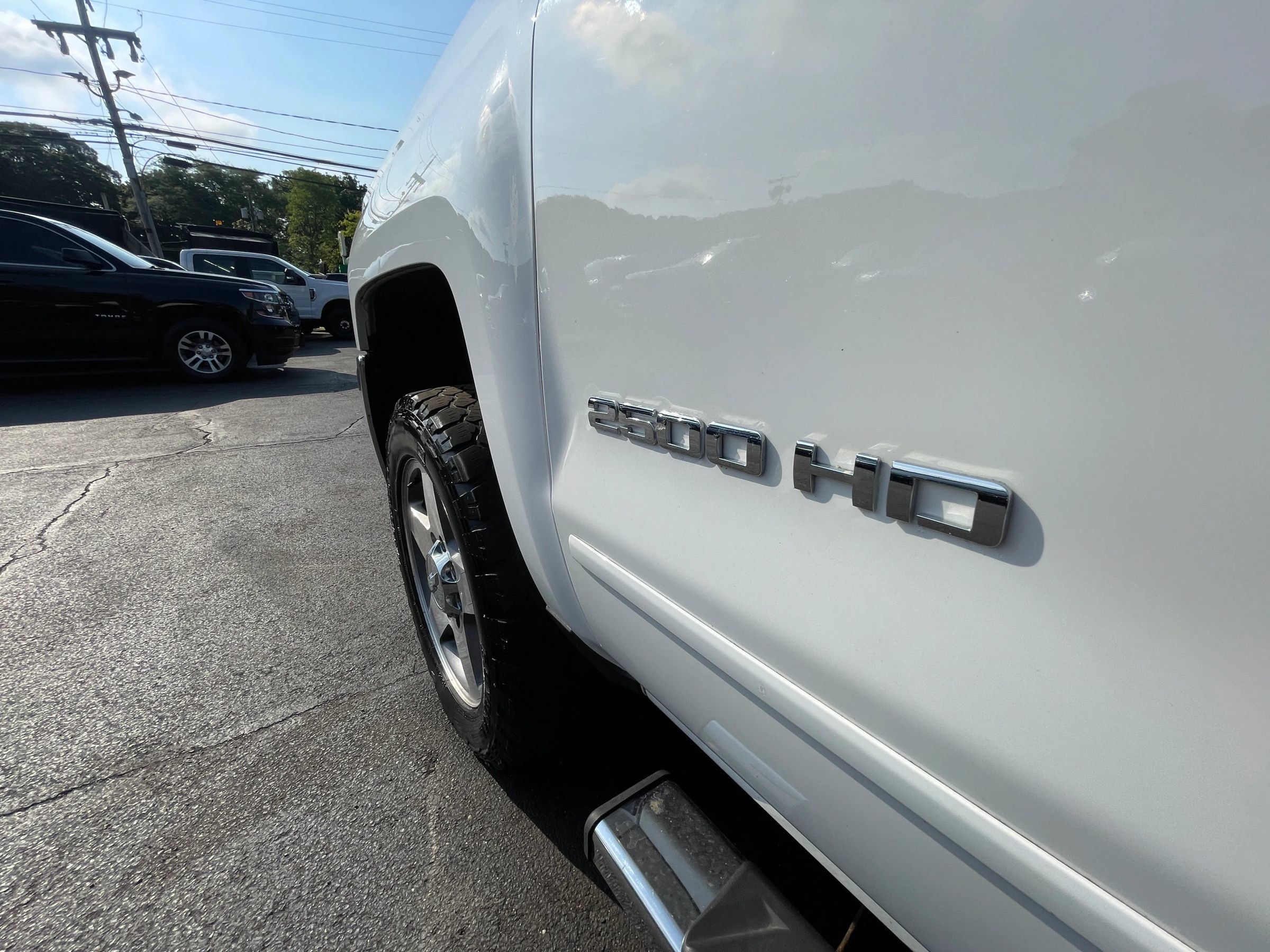 Used 2018 Chevrolet Silverado 2500 LT w/ LT Convenience Package AWD/4WD image 26