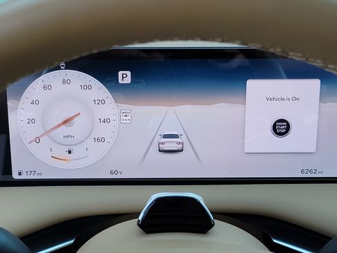 Certified 2026 Genesis G80 2.5T AWD/4WD image 8