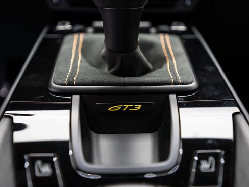 Used 2026 Porsche 911 GT3 RWD image 24