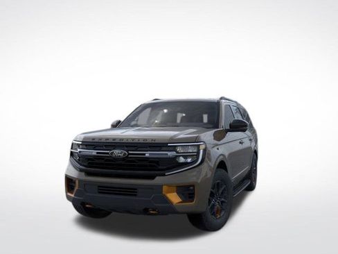 New 2026 Ford Expedition Tremor image 2