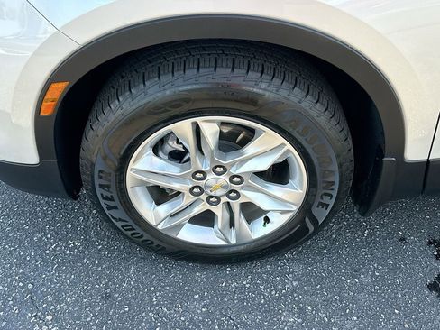 Used 2021 Chevrolet Blazer LT image 29