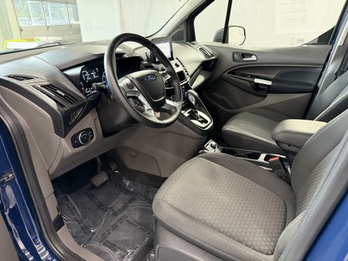 Used 2019 Ford Transit Connect XLT FWD image 9