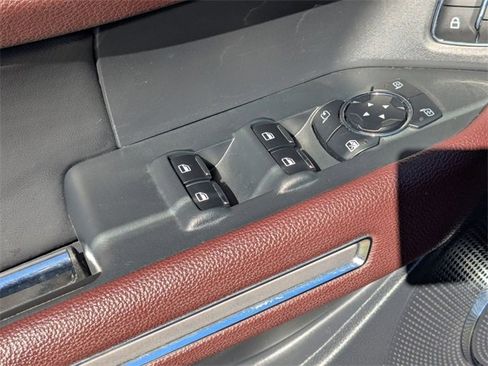 Used 2024 Ford Expedition Limited image 14