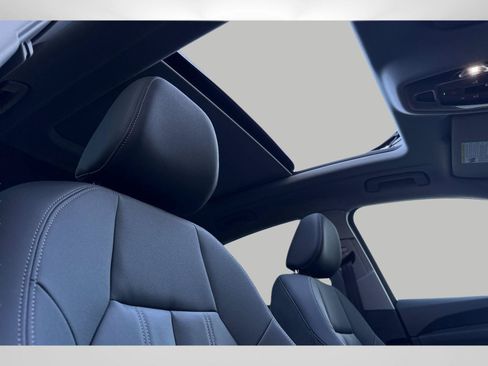 Used 2025 Audi Q5 Premium AWD/4WD image 17