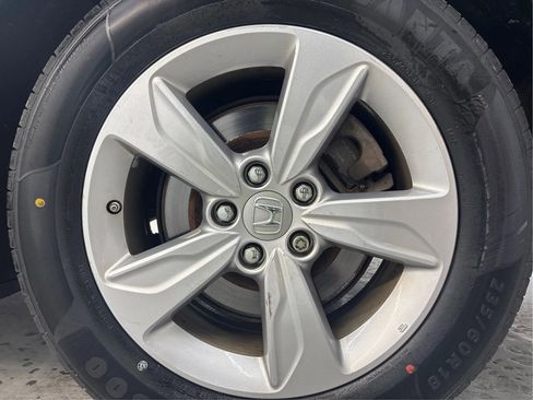 Used 2018 Honda Odyssey EX-L image 32