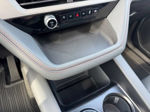 New 2026 Ford Explorer Active w/ Active Comfort Package AWD/4WD image 39
