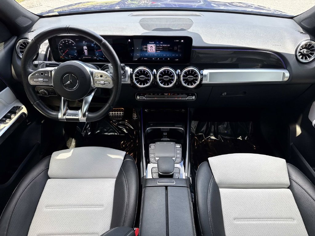 Used 2022 Mercedes-Benz GLB 35 AMG 4MATIC image 18