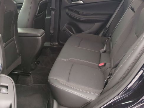 Used 2021 Buick Encore GX Select image 18