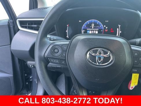 Used 2026 Toyota Corolla LE FWD image 18