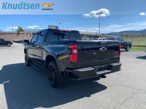 Used 2024 Chevrolet Silverado 1500 ZR2 w/ Technology Package image 5