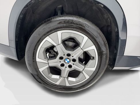 Used 2024 BMW X1 xDrive28i AWD/4WD image 16