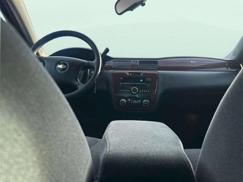 Used 2009 Chevrolet Impala LT image 9