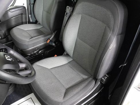 Used 2023 RAM ProMaster 2500 image 19