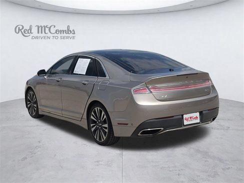 Used 2019 Lincoln MKZ Reserve w/ Luxury Package FWD image 4
