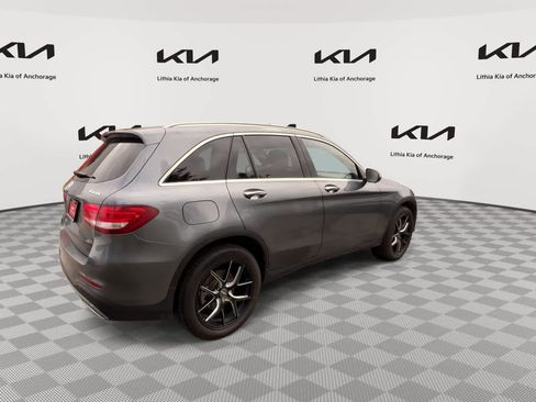 Used 2016 Mercedes-Benz GLC 300 4MATIC image 8