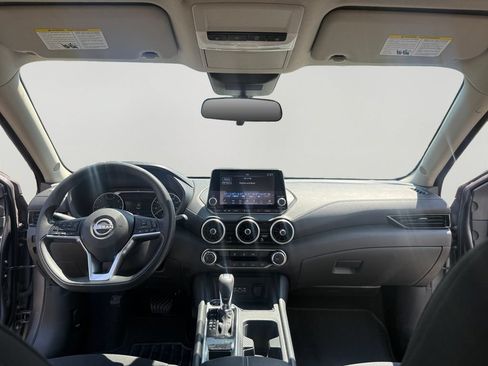 Used 2024 Nissan Sentra SV FWD image 10