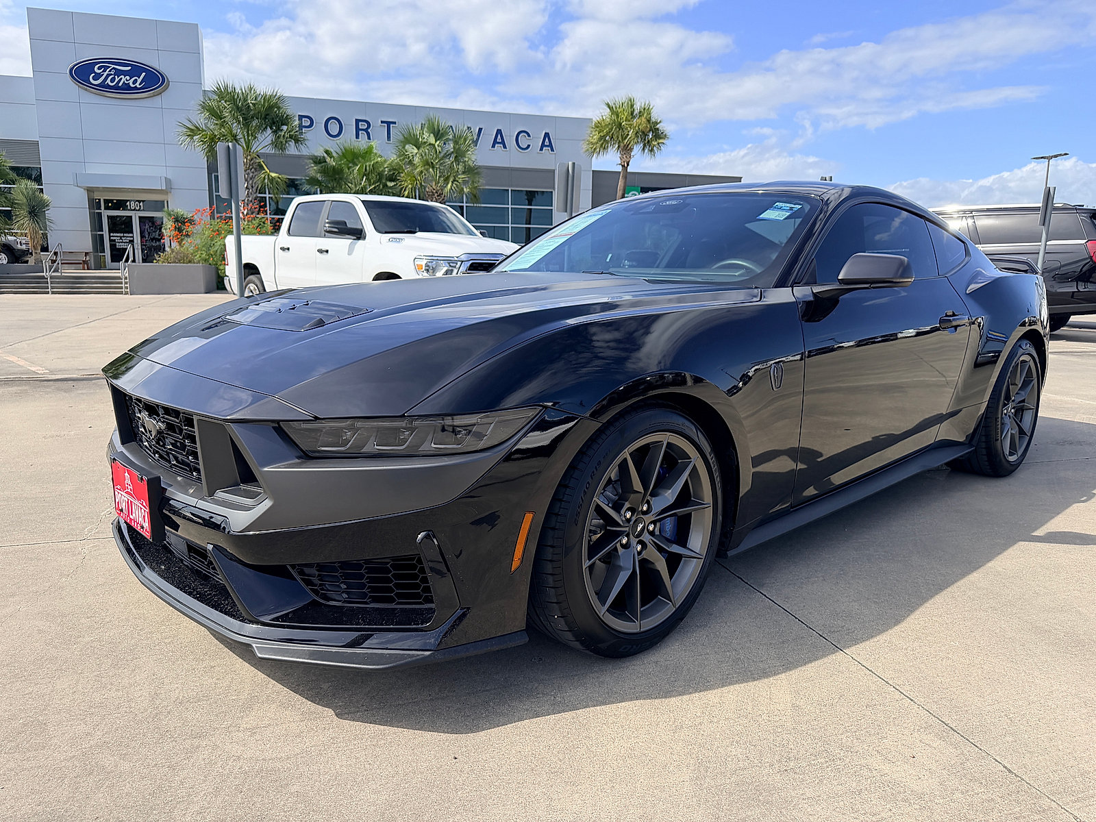 Used 2025 Ford Mustang Dark Horse RWD image 3