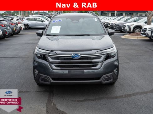 Certified 2025 Subaru Forester Limited w/ Popular Package #2 image 8