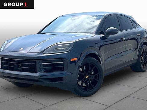 Used 2026 Porsche Cayenne Coupe AWD/4WD image 1