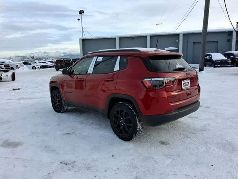 New 2026 Jeep Compass Latitude image 6