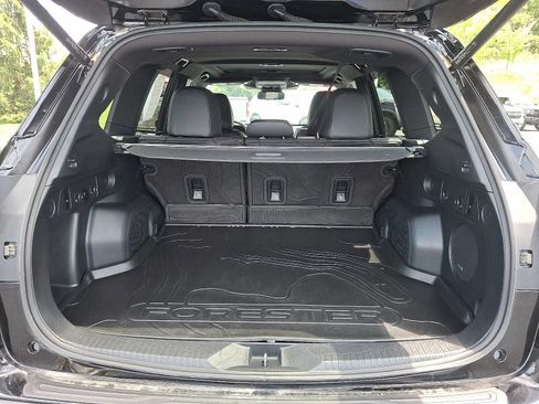 Used 2025 Subaru Forester Limited AWD/4WD image 28