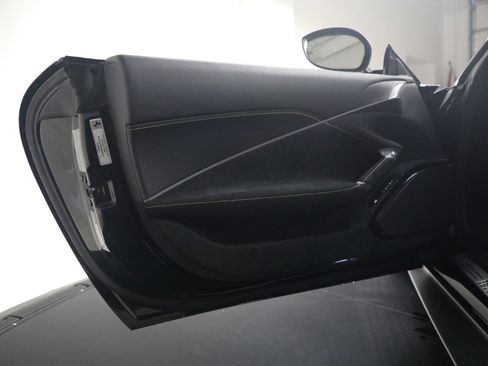 Certified 2025 Ferrari Roma Spider image 28