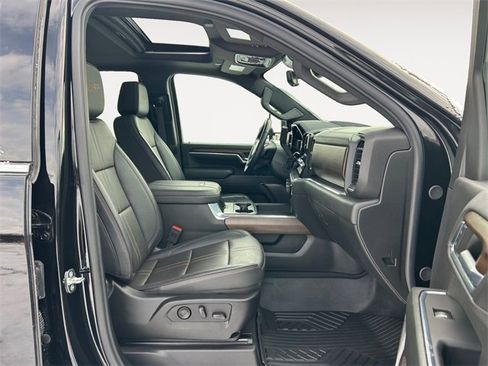 Used 2024 Chevrolet Silverado 2500 High Country w/ Technology Package image 15