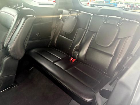 Used 2023 Ford Explorer ST-Line w/ Class IV Trailer Tow Package image 42