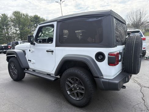 Certified 2025 Jeep Wrangler Sport image 5