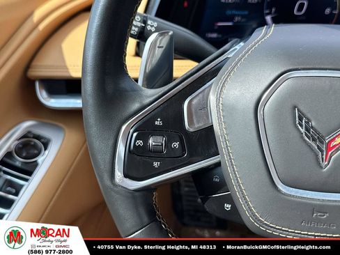 Used 2021 Chevrolet Corvette Stingray Premium Conv w/ Z51 Performance Package RWD image 23