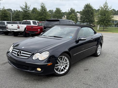 Used 2009 Mercedes-Benz CLK 350 Cabriolet image 25