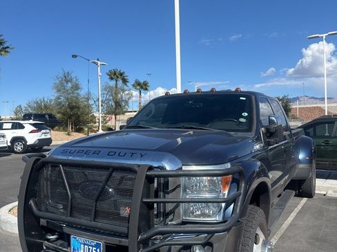 Used 2016 Ford F350 Lariat w/ Chrome Package image 8