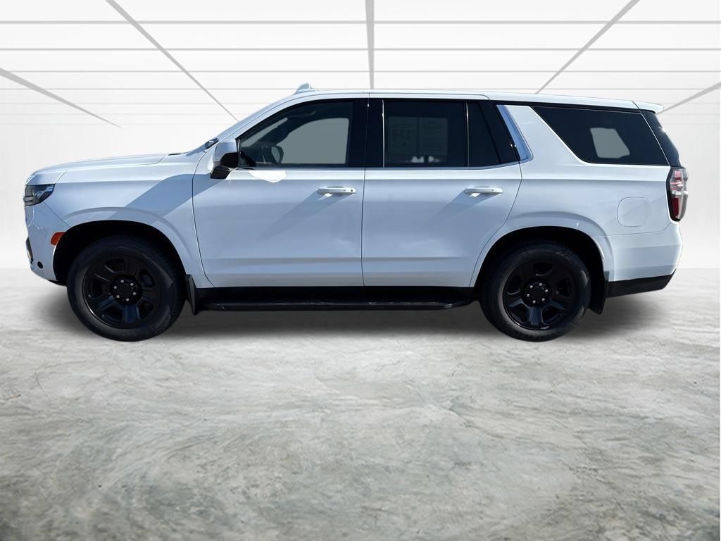 Used 2022 Chevrolet Tahoe 4WD image 2
