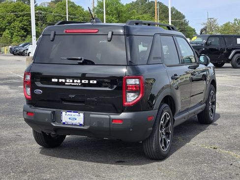 Used 2025 Ford Bronco Sport Outer Banks w/ Outer Banks Tech Package+ AWD/4WD image 7