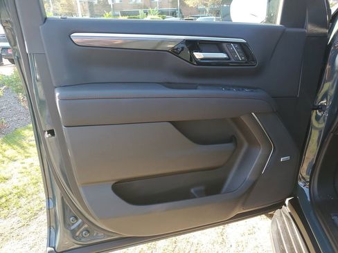 New 2026 Chevrolet Suburban RST w/ Comfort Package image 22