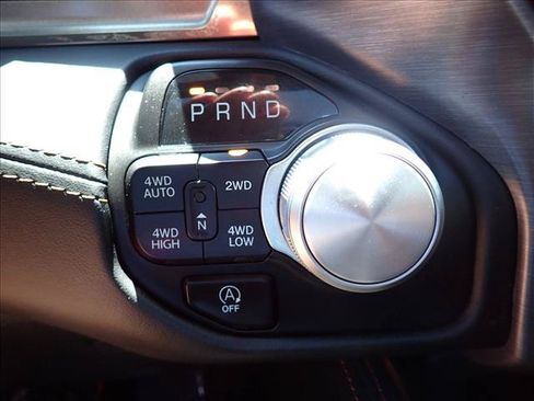 Used 2024 RAM 1500 Limited AWD/4WD image 23