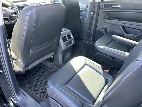 Used 2019 Volkswagen Atlas SE image 19